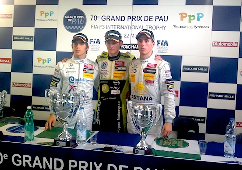 110522_f3_pau_podium